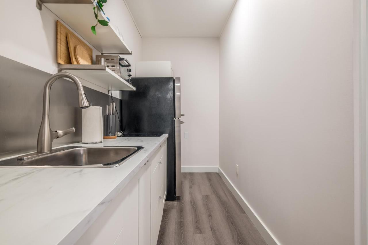 Spacious Newly Renovated 1 Bedroom Suite هاليفاكس المظهر الخارجي الصورة